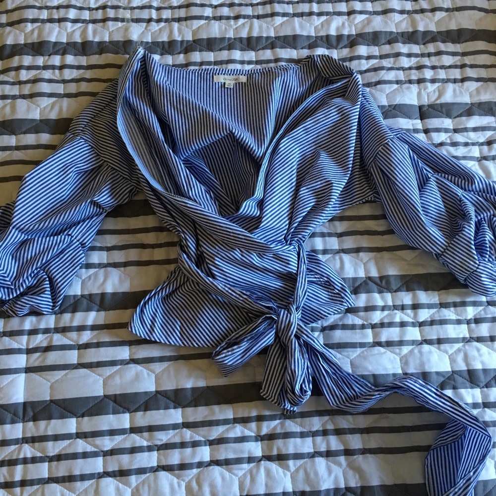 Blue and white stripped top